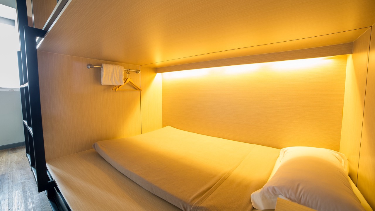 Photo of Bedroom in Thanon Phaya Thai