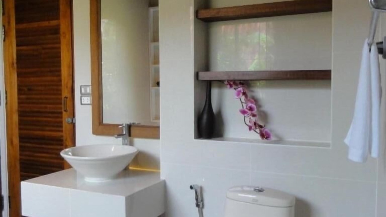 Photo of Bathroom in Mae Nam