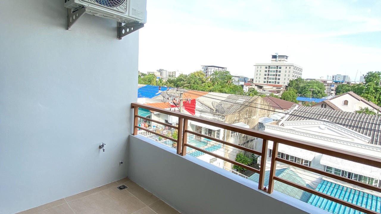 Photo of Patio Balcony in Suan Luang