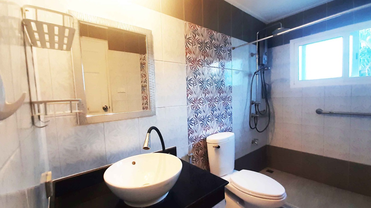 Photo of Bathroom in Thong Chai