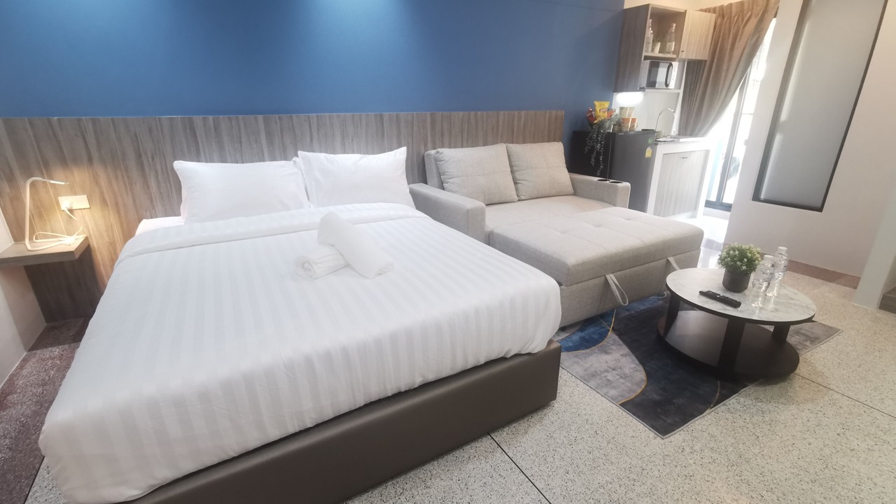 Photo of Bedroom in Samsen Nok