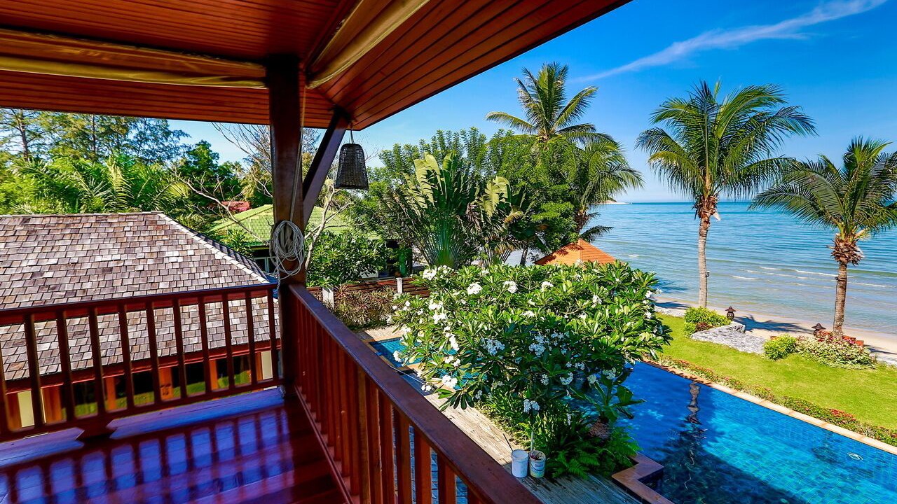 Photo of Outdoor in Lipa Noi