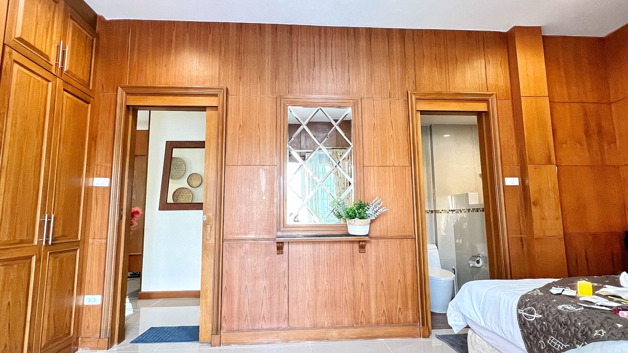 Photo of Bedroom in Na Kluea