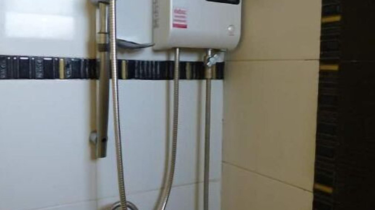 Photo of Bathroom in Old City
