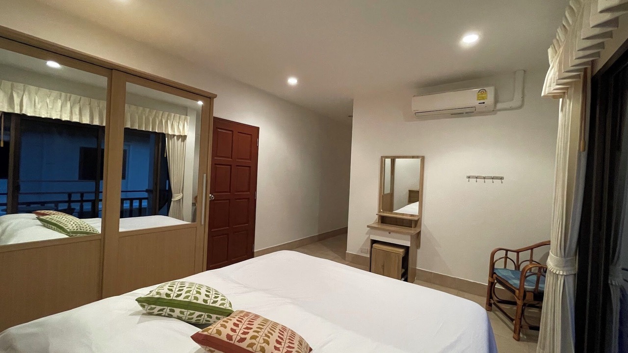 Photo of Bedroom in Cha-am