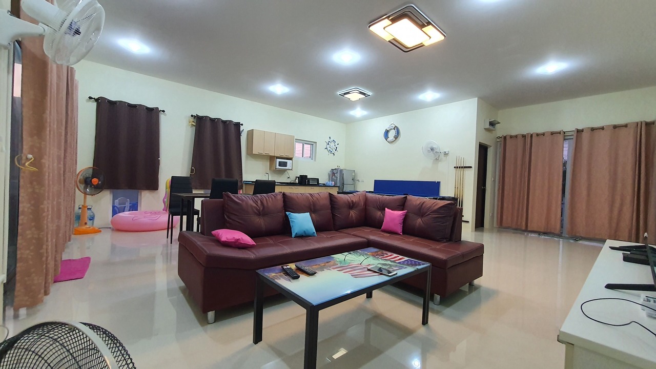 Photo of Livingroom in Cha-am