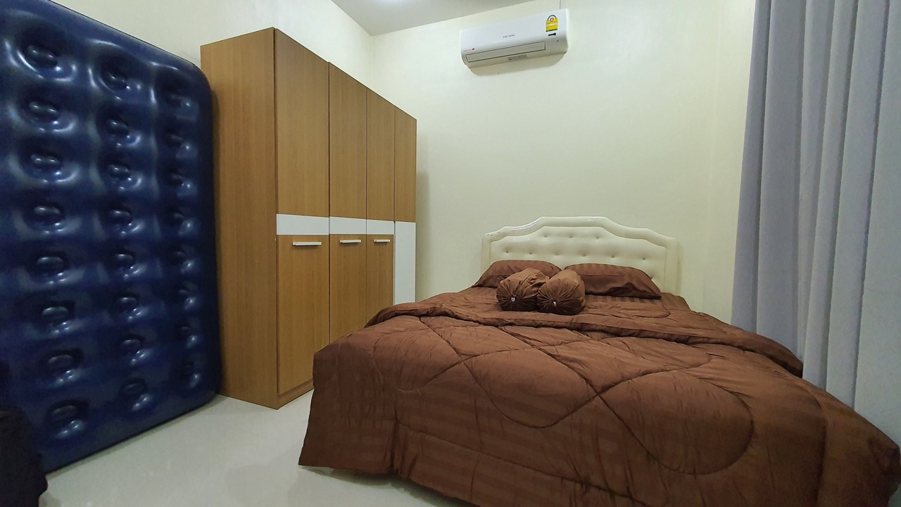 Photo of Bedroom in Cha-am