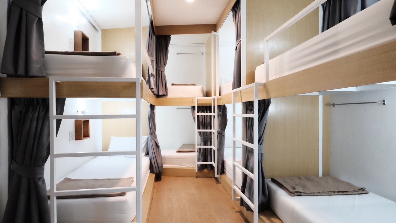 Photo of Bedroom in Lak Si