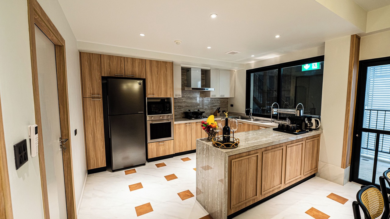 Photo of Kitchen in Khlong Toei Nuea
