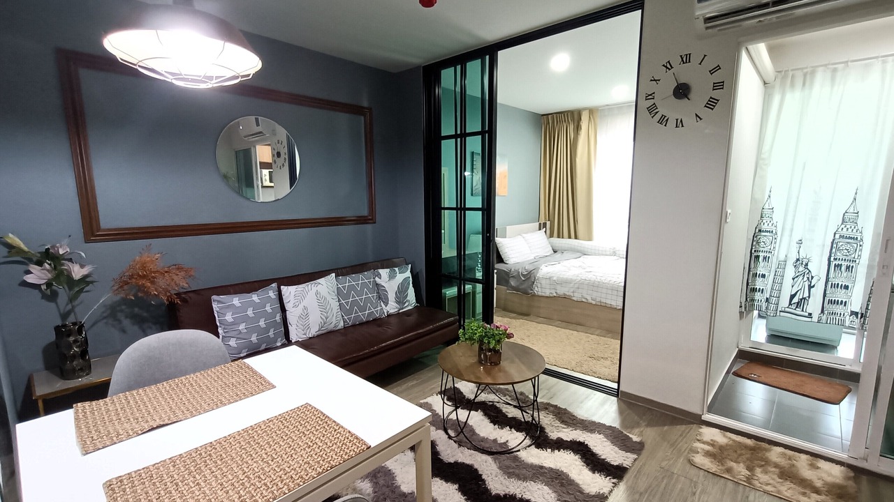 Photo of Bedroom in Phra Khanong