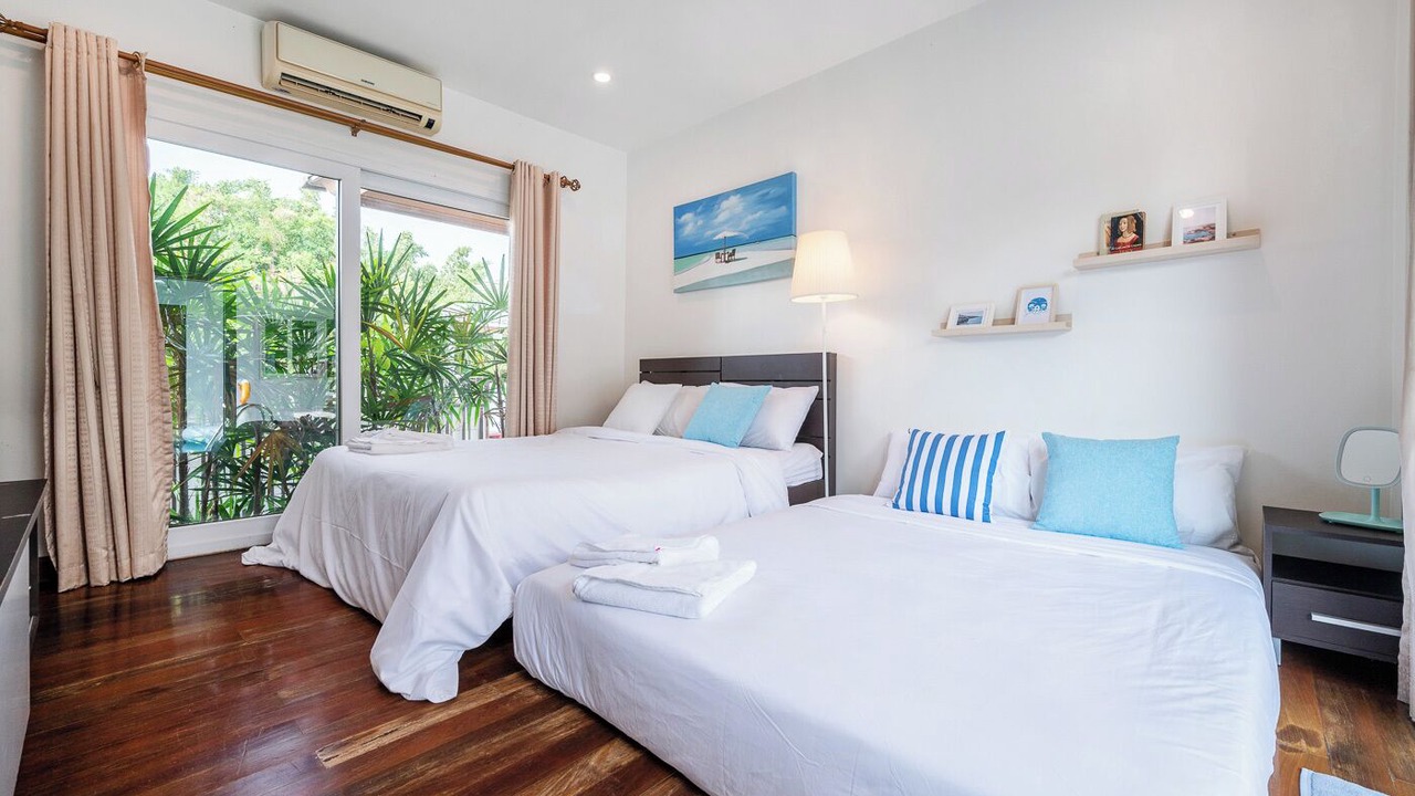 Photo of Bedroom in Pong
