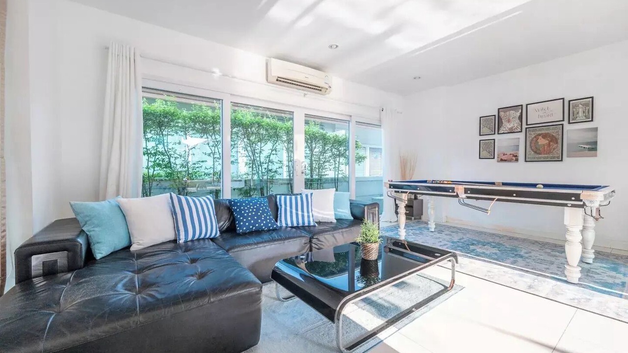 Photo of Livingroom in Pong