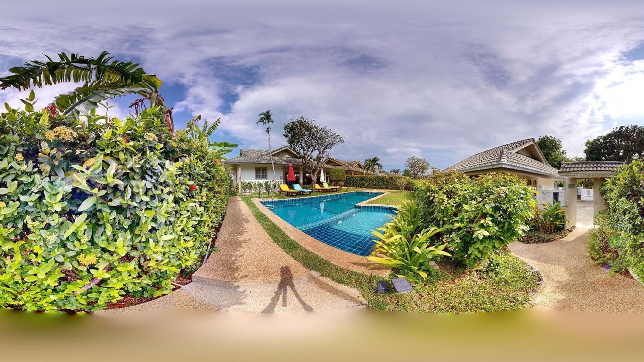 Photo of Outdoor in Moo 5