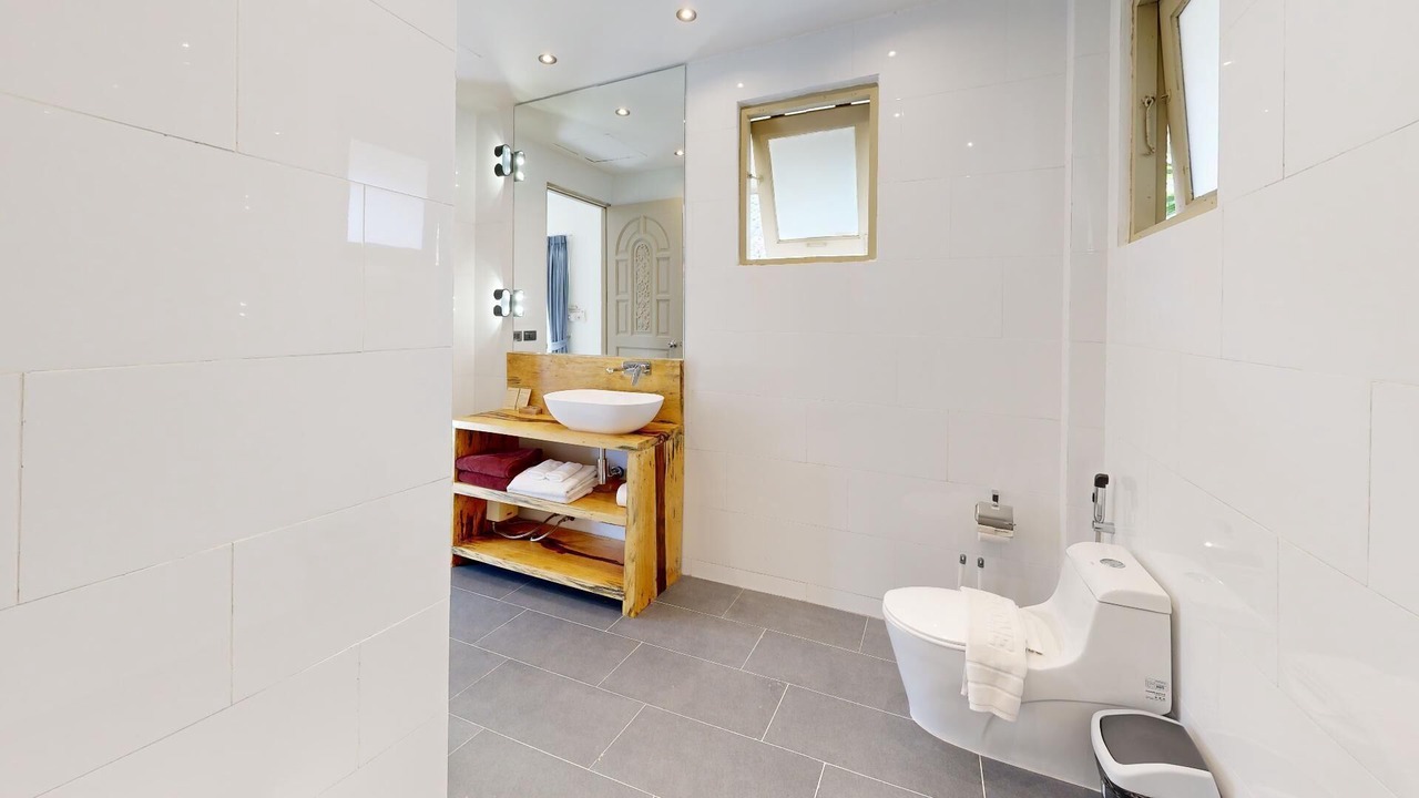 Photo of Bathroom in Moo 5