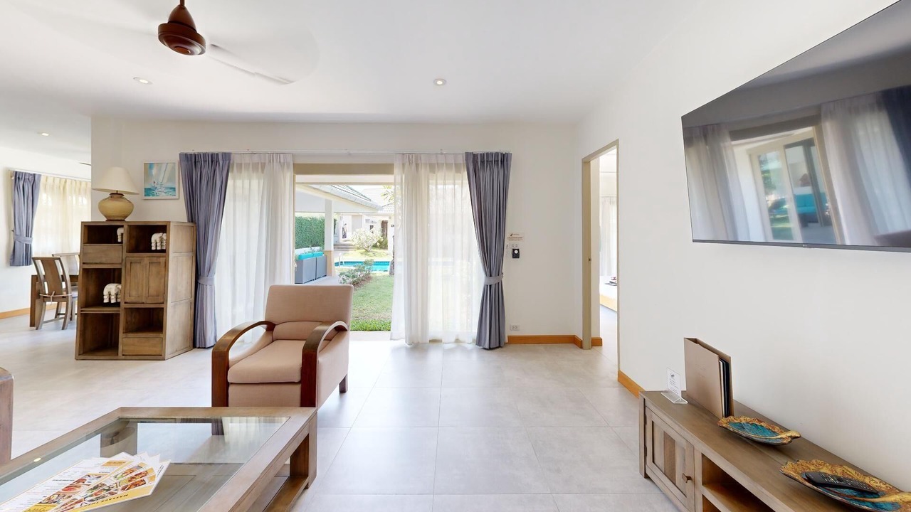 Photo of Livingroom in Moo 5