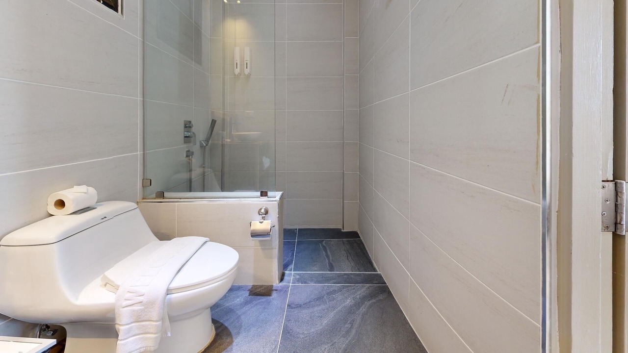 Photo of Bathroom in Moo 5