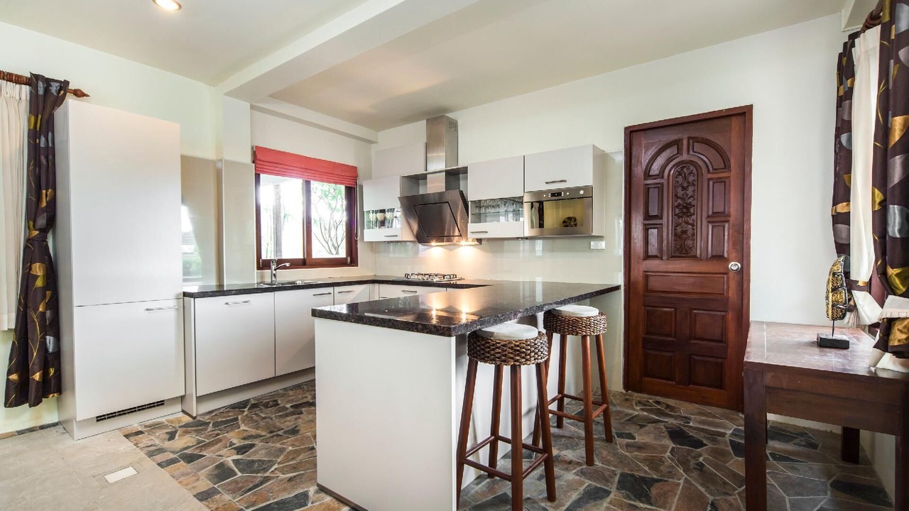 Photo of Kitchen in Moo 5