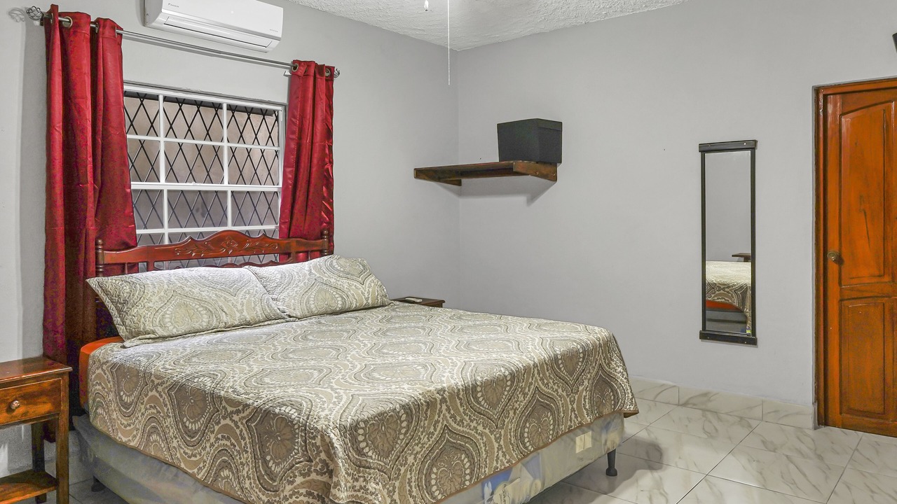 Photo of Bedroom in Leon