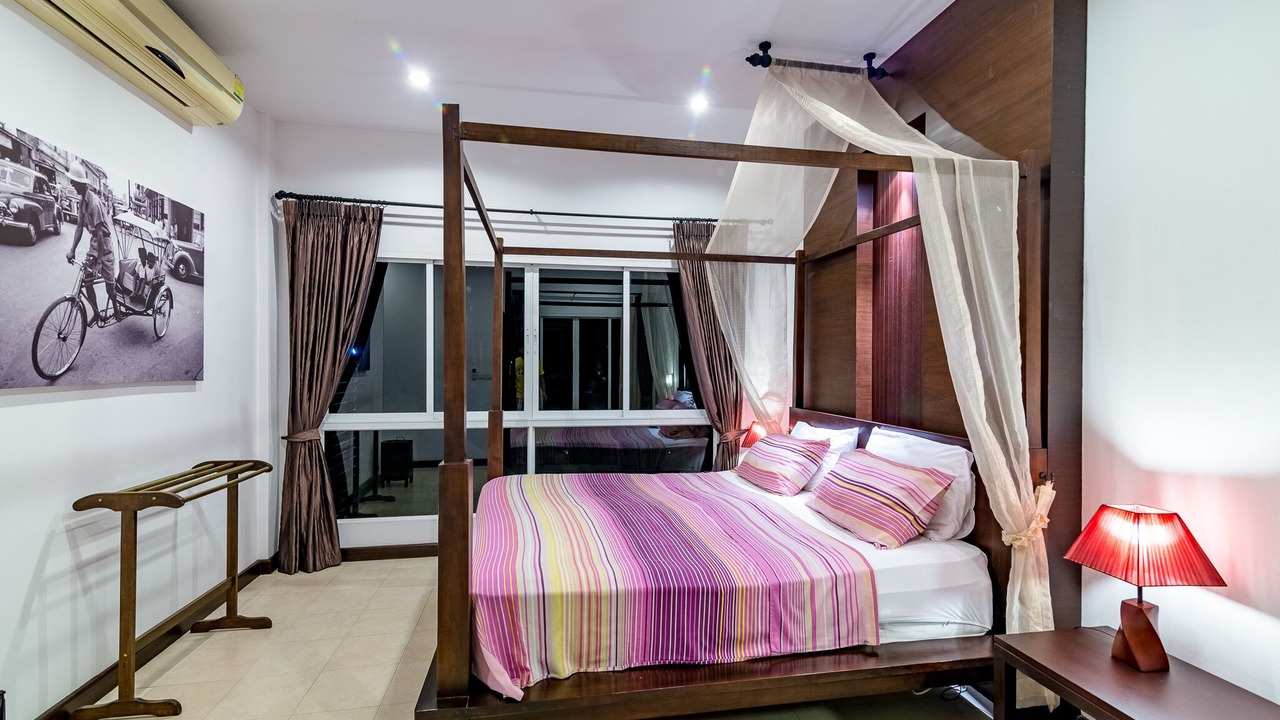 Photo of Bedroom in Sam Phraya