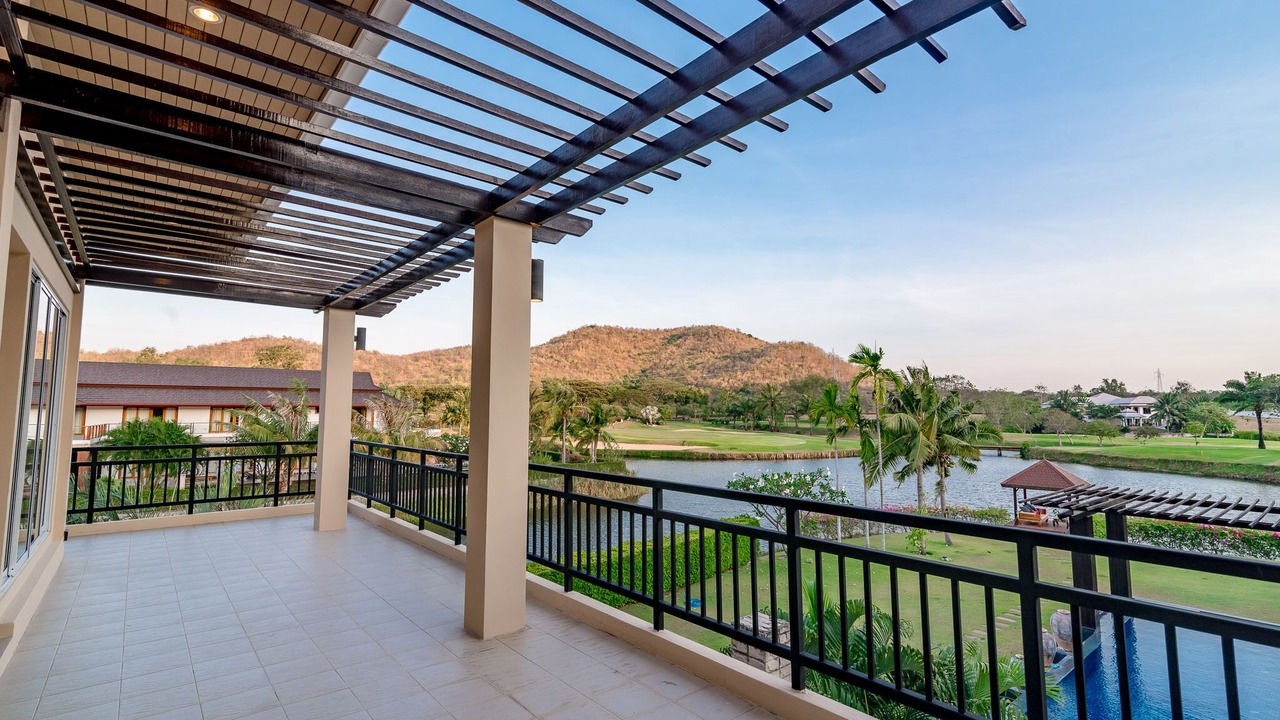 Photo of Outdoor in Sam Phraya