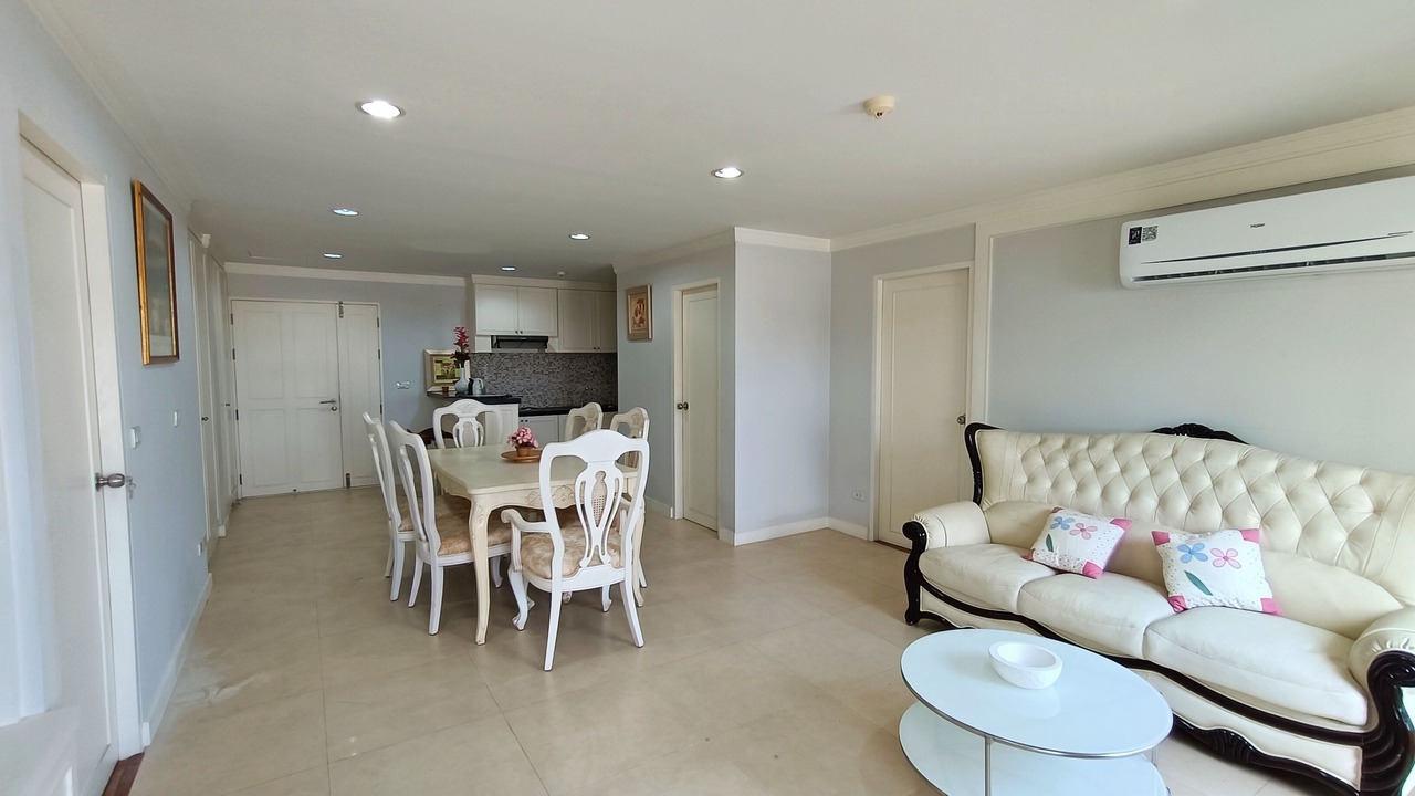 Photo of Livingroom in Nonthaburi