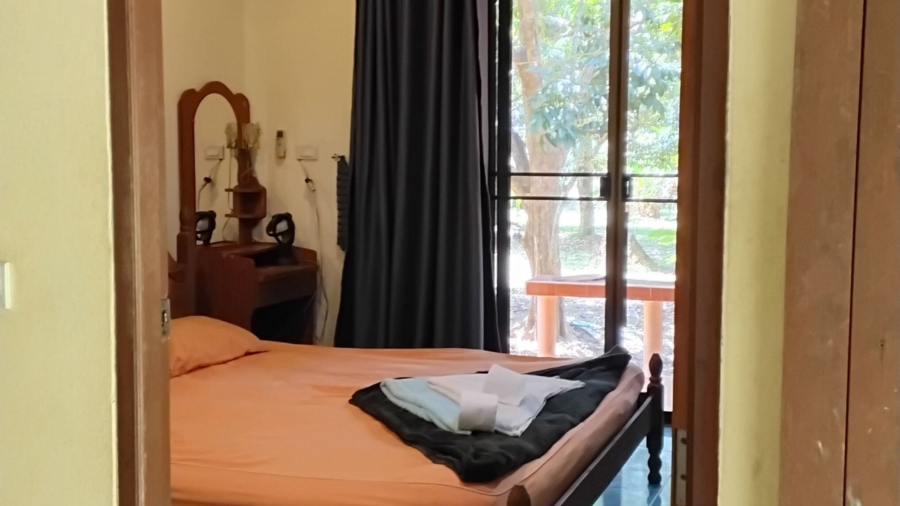 Photo of Bedroom in Klong Son
