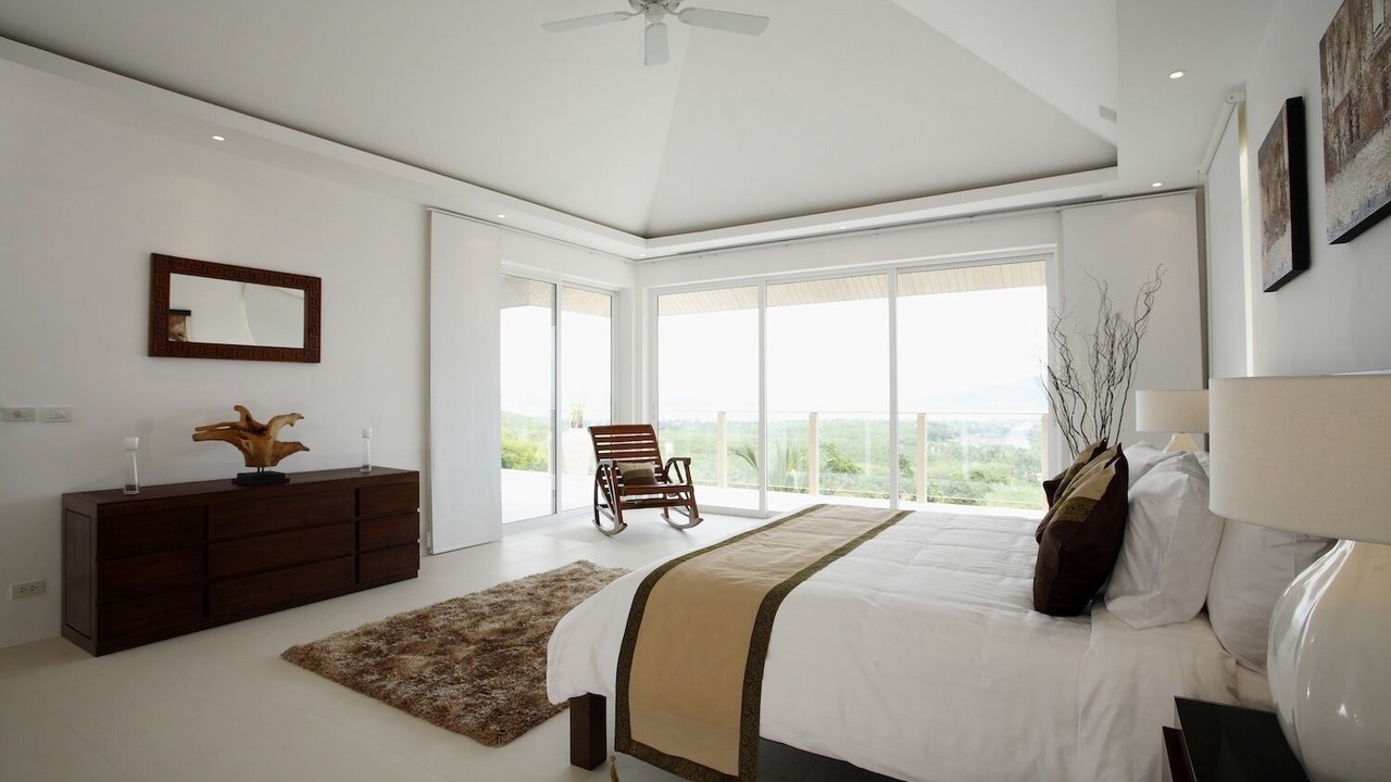 Photo of Bedroom in Chalong