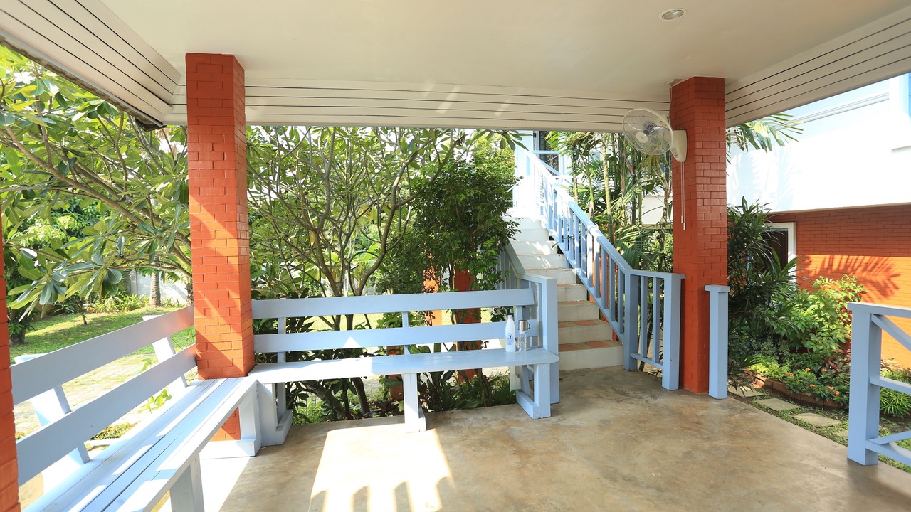 Photo of Patio Balcony in Mae Hia