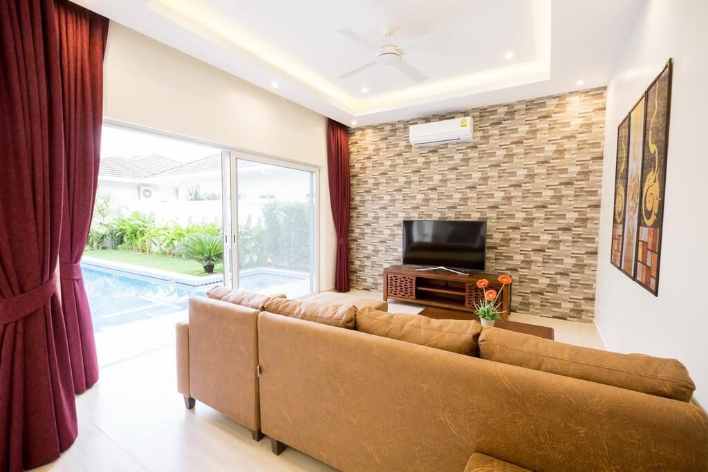 Photo of Livingroom in Hin Lek Fai