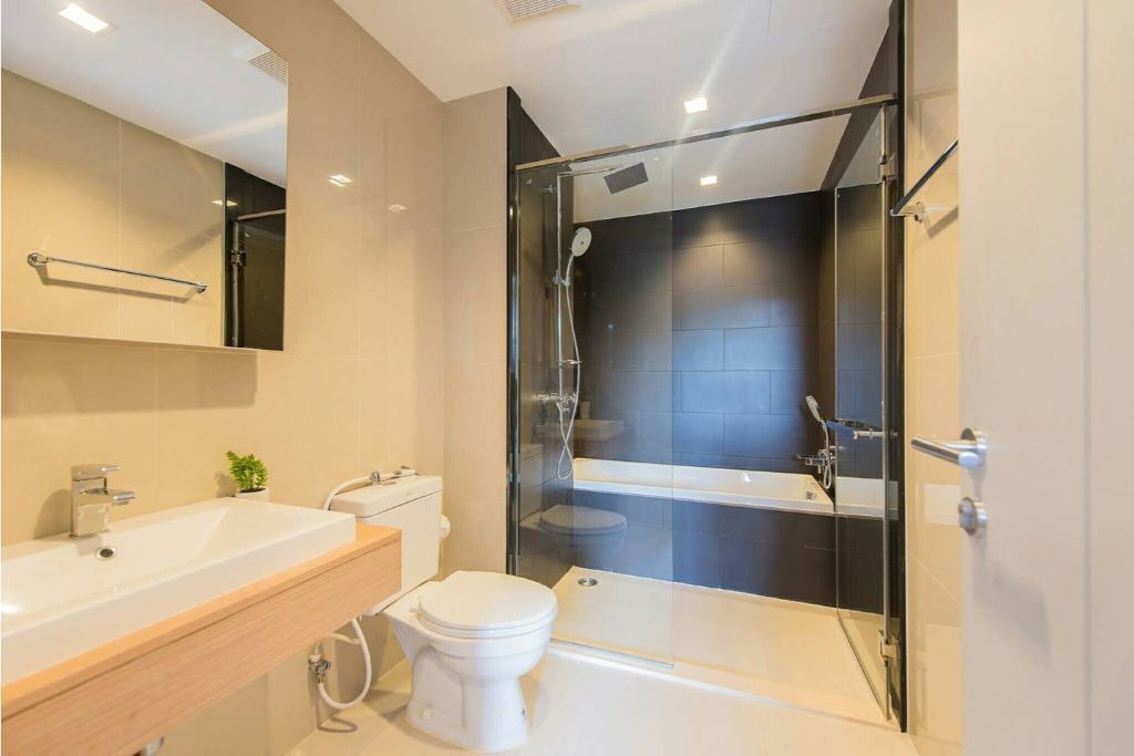 Photo of Bathroom in Phaya Yen