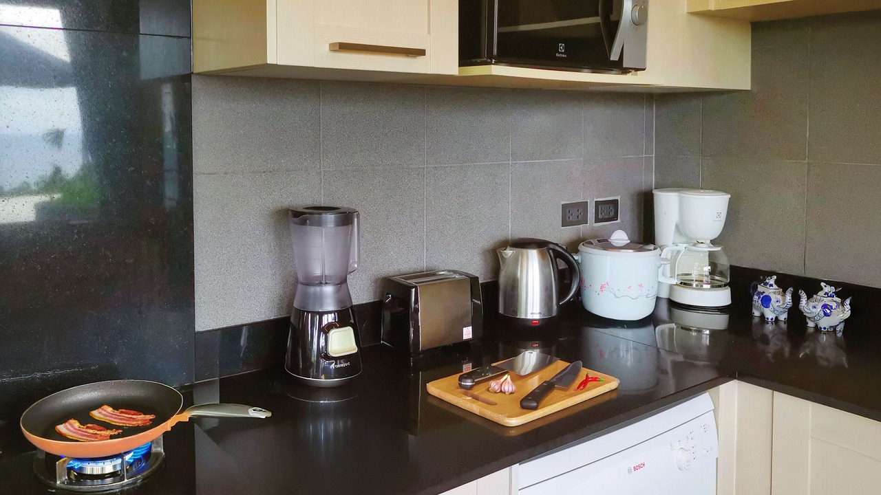 Photo of Kitchen in Laem Set