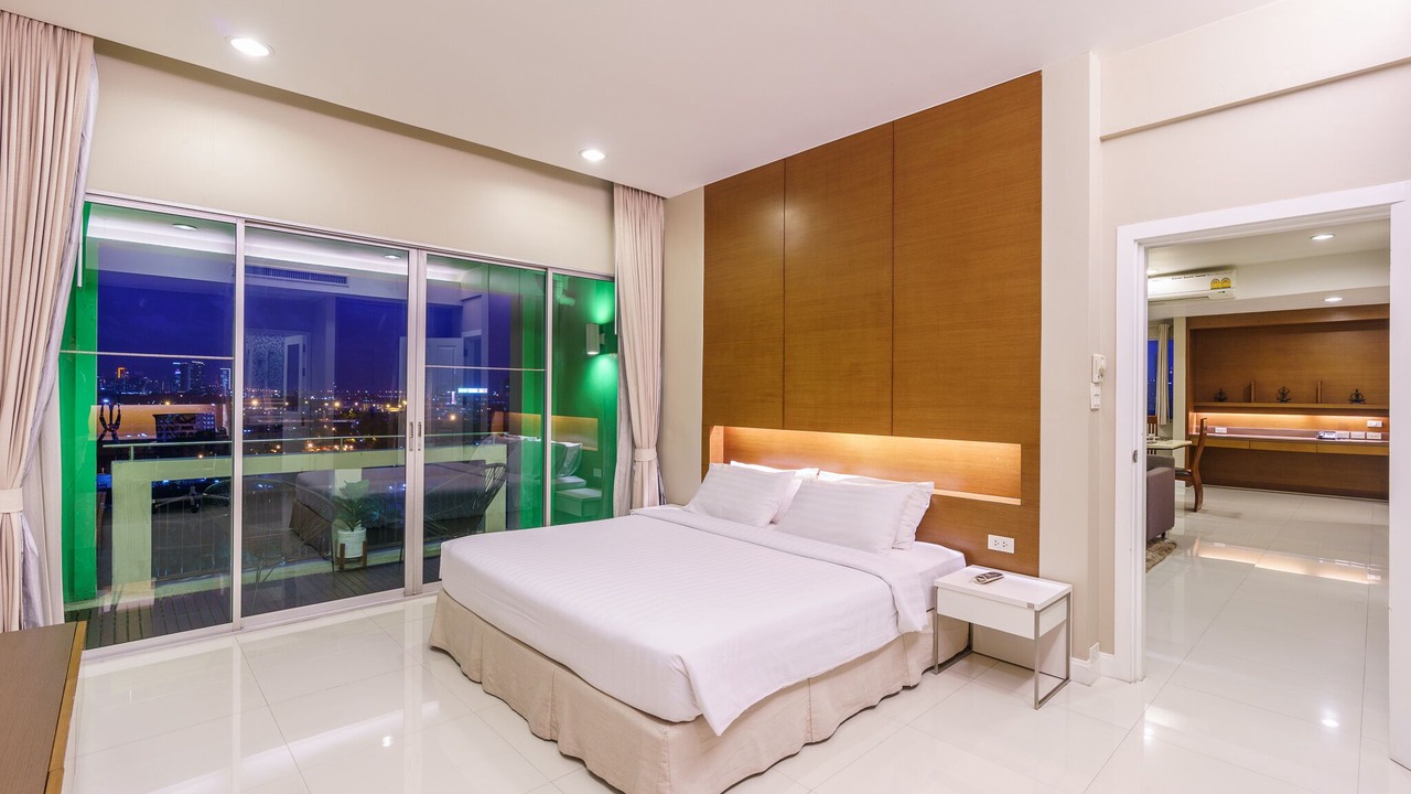 Photo of Bedroom in Khlong Toei