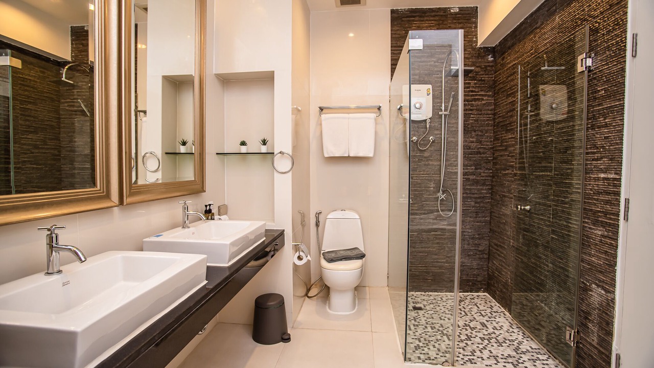 Photo of Bathroom in Khlong Toei