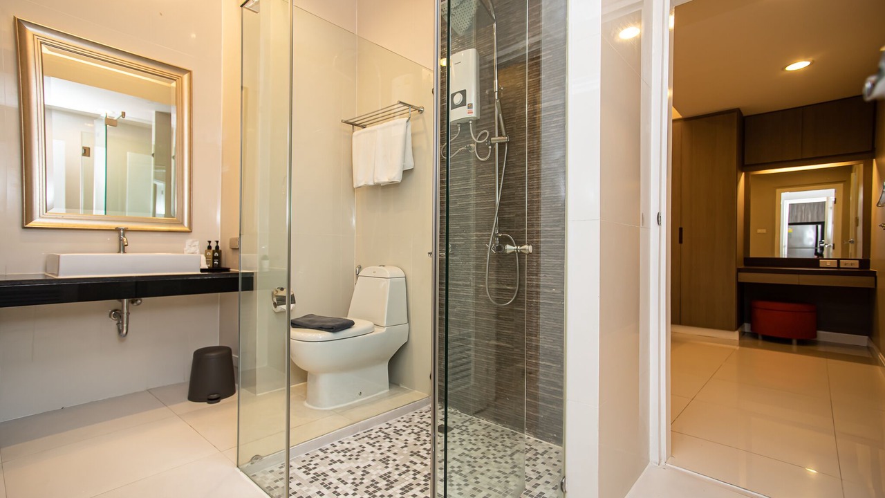 Photo of Bathroom in Khlong Toei