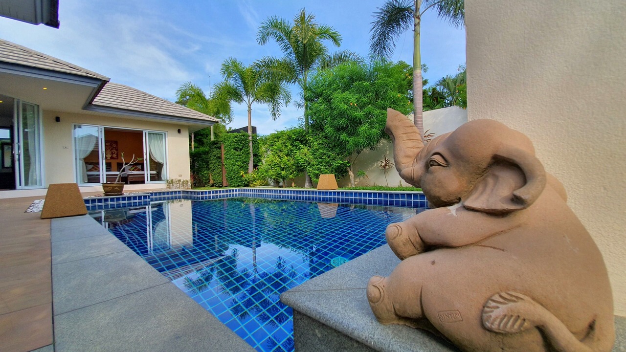 Photo of Outdoor in Lipa Noi