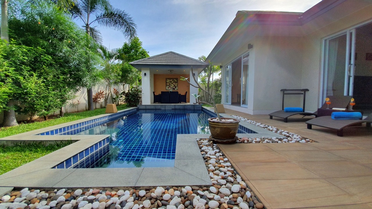 Photo of Outdoor in Lipa Noi