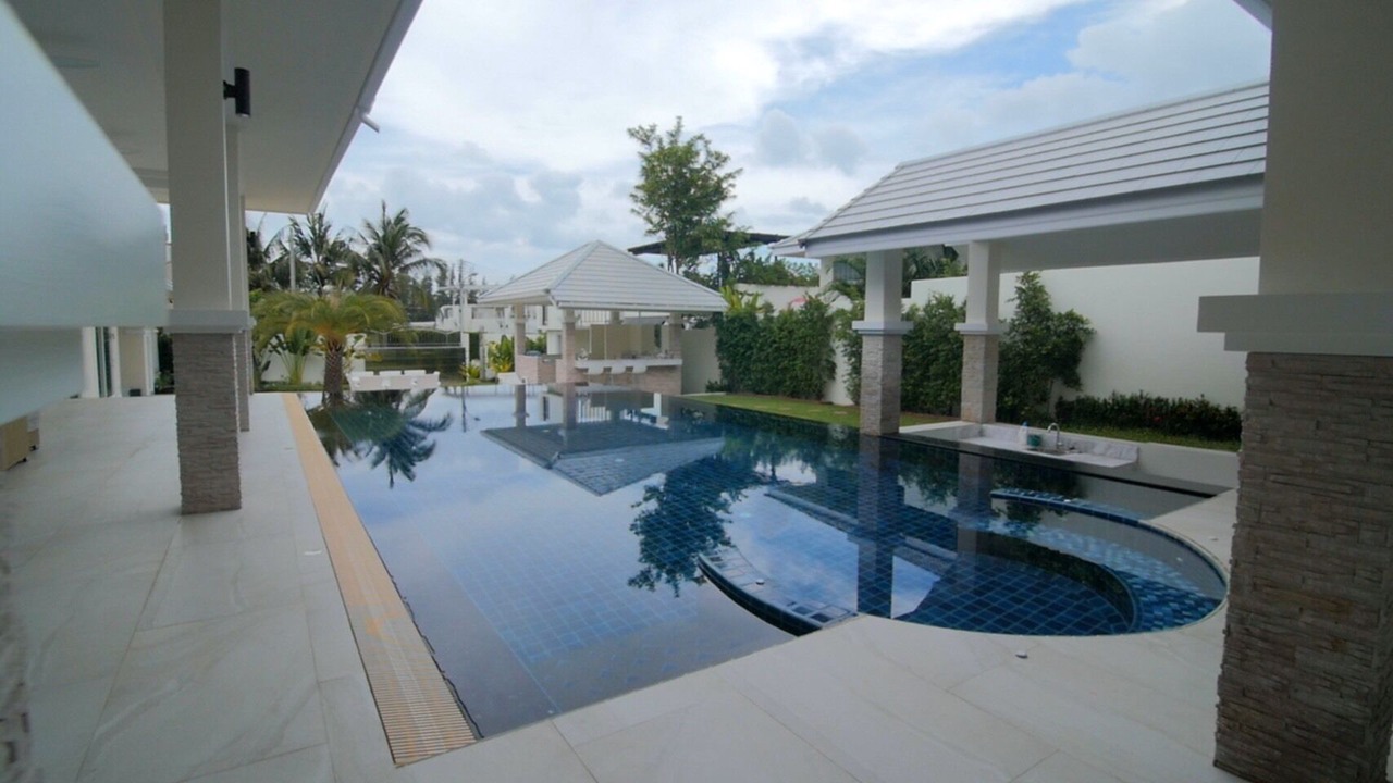 Photo of Outdoor in Nong Kae