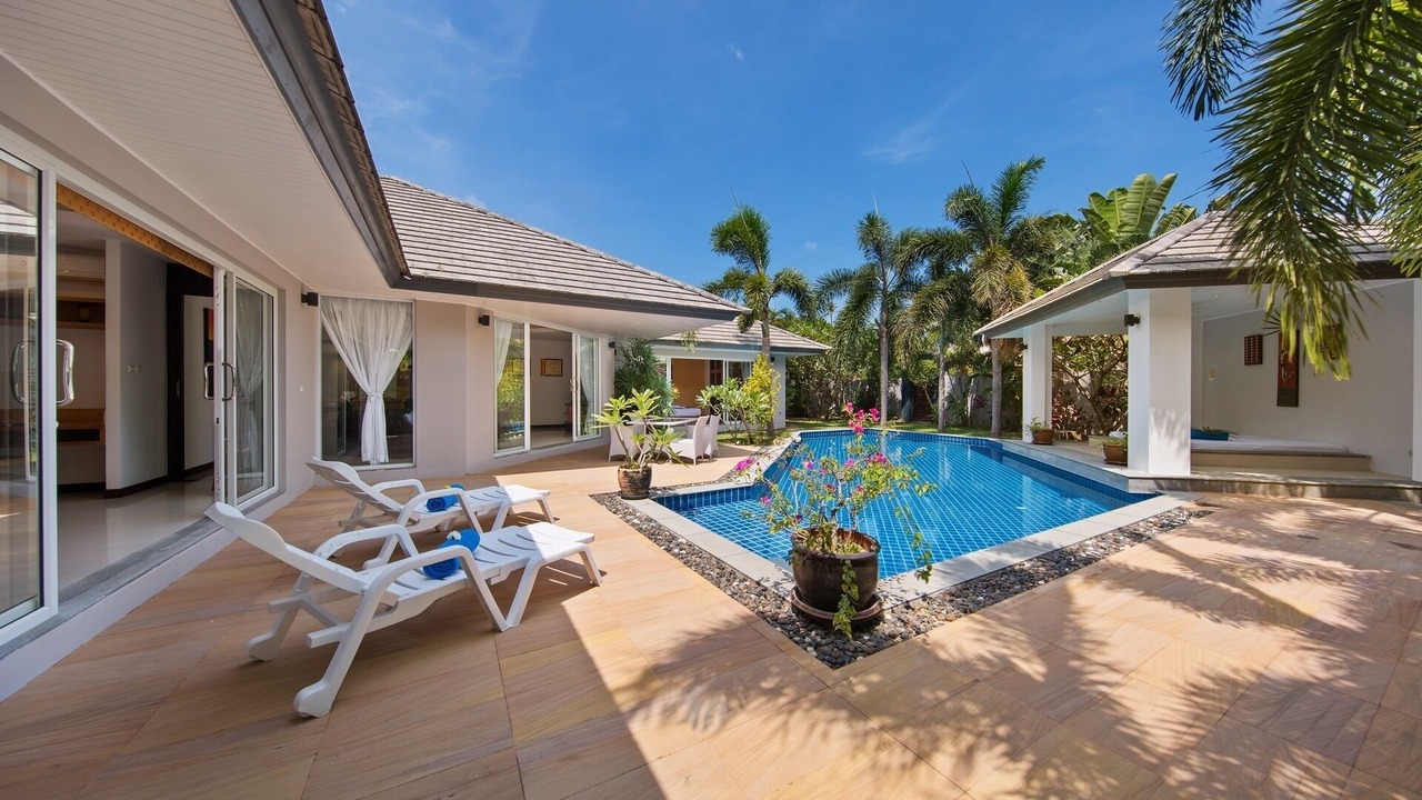 Photo of Outdoor in Lipa Noi
