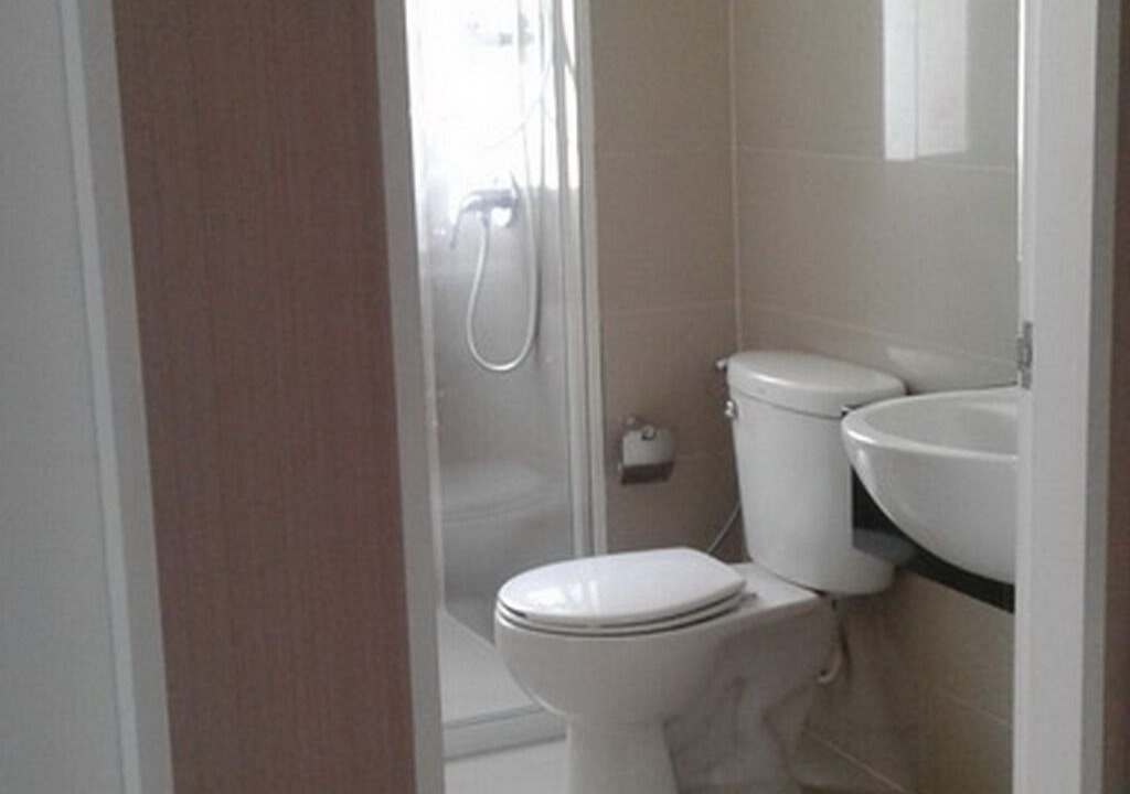 Photo of Bathroom in Khlong Sam Prawet