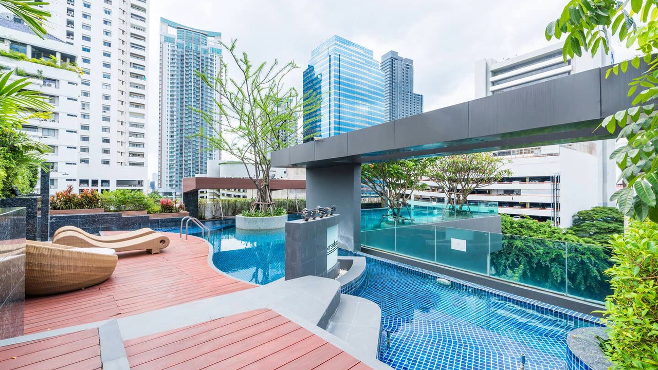 Photo of Outdoor in Khlong Toei Nuea