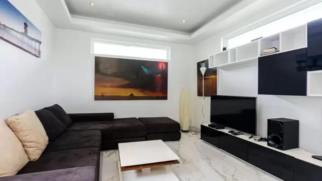 Photo of Livingroom in Hin Lek Fai