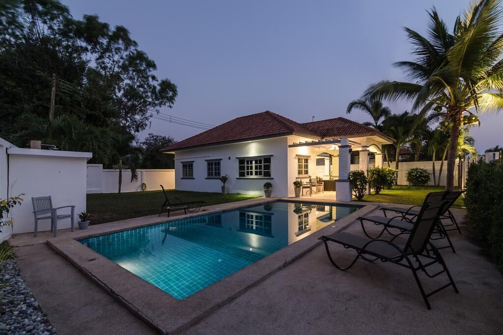 Photo of Outdoor in Hin Lek Fai