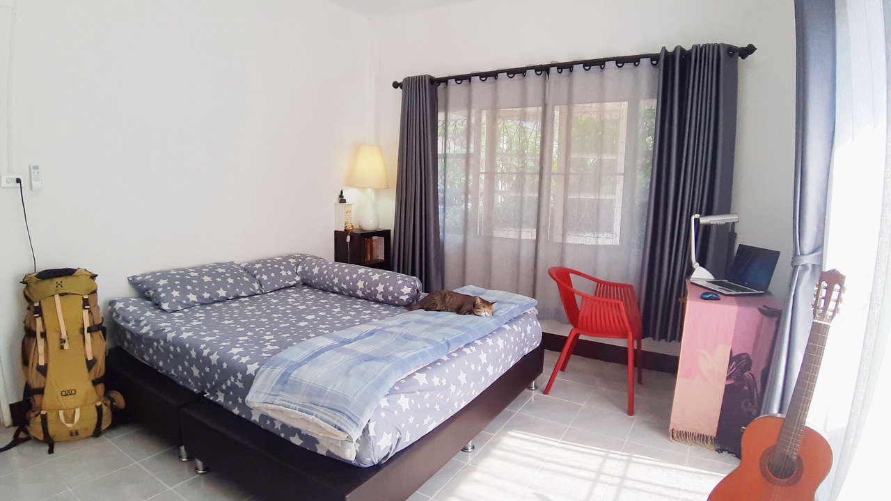 Photo of Bedroom in Mae Jo