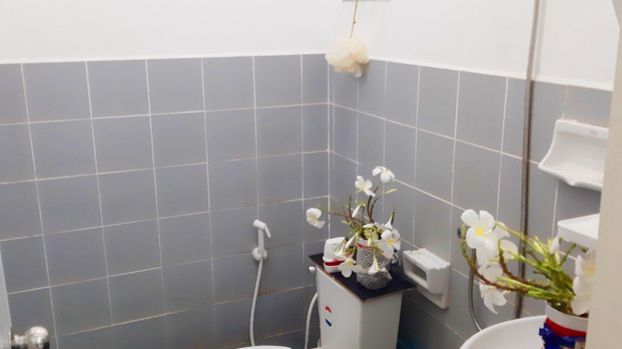Photo of Bathroom in Mae Jo