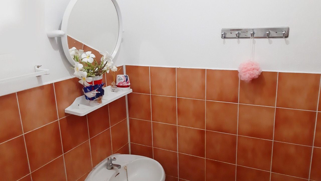 Photo of Bathroom in Mae Jo