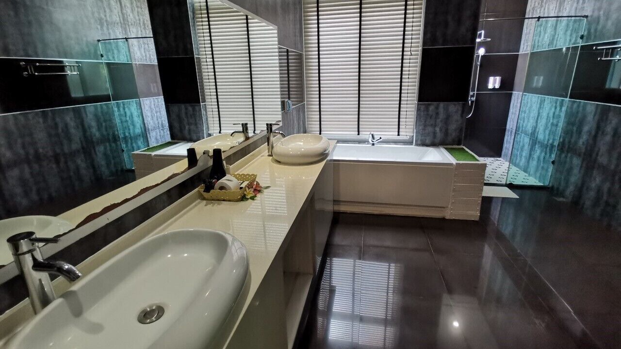 Photo of Bathroom in Nong Kae