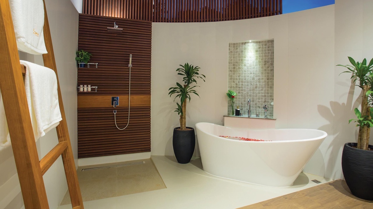 Photo of Bathroom in Chaweng City Center