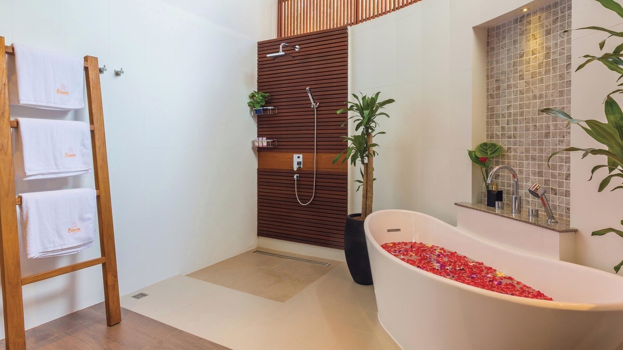 Photo of Bathroom in Chaweng City Center