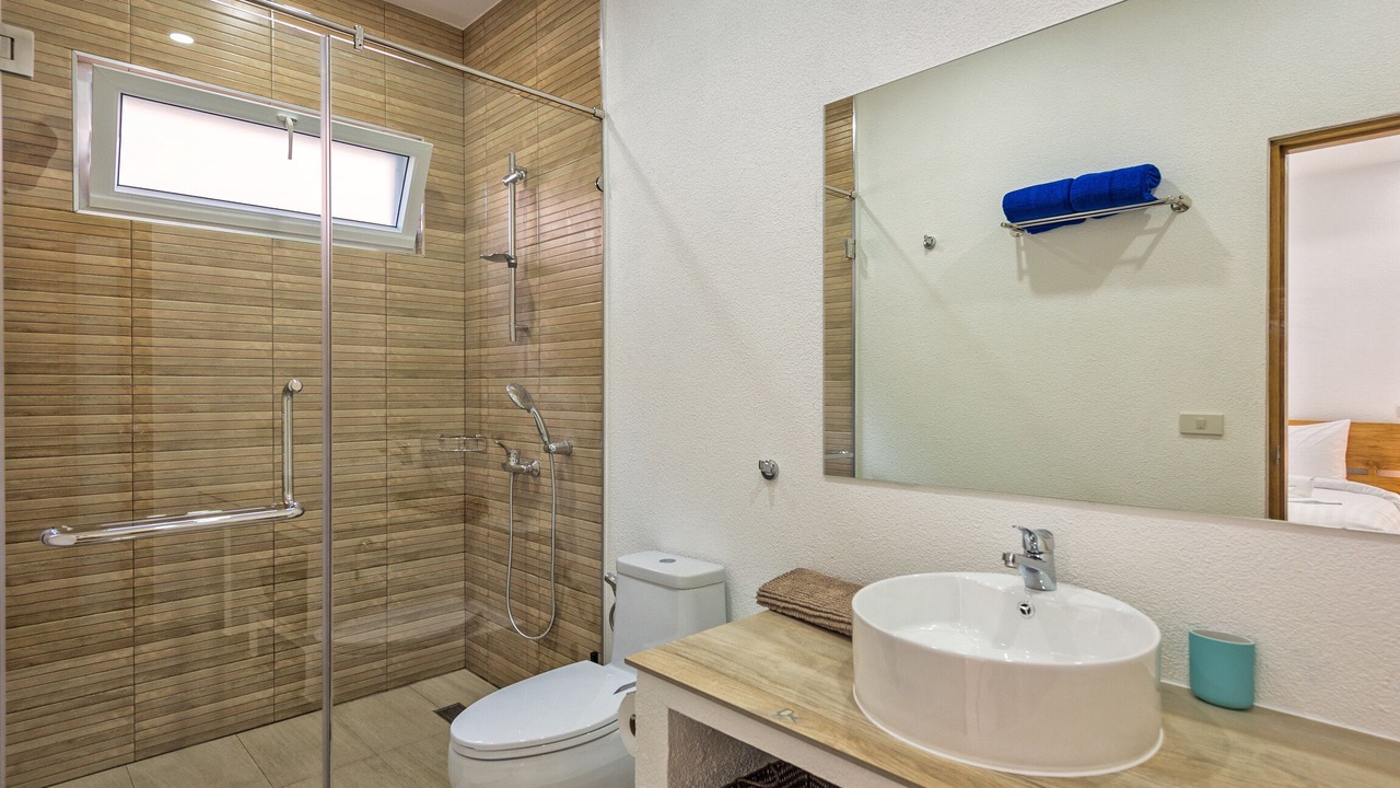 Photo of Bathroom in Klong Son
