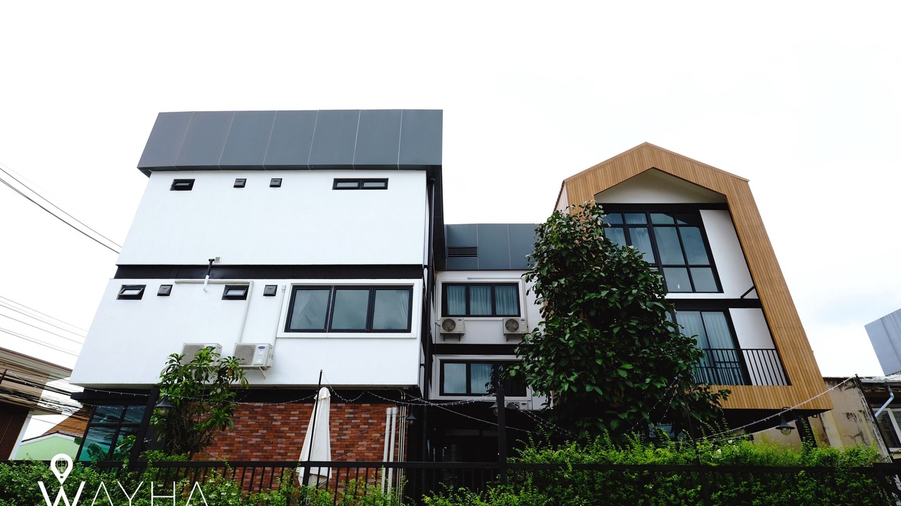 Photo of Outdoor in Lak Si